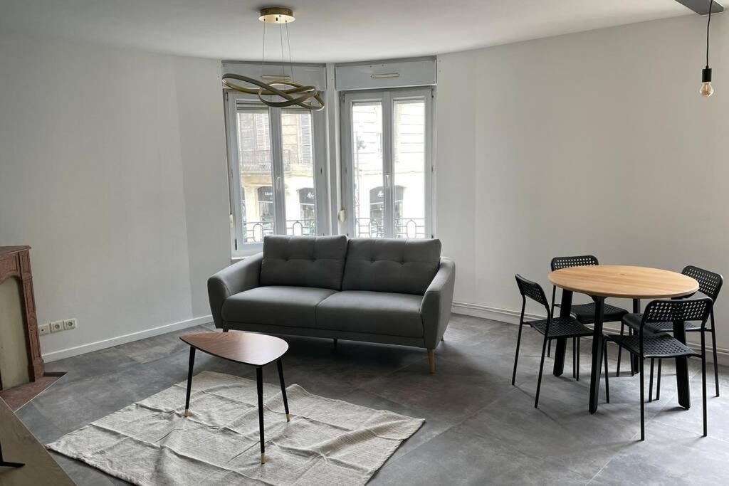 Apartment Beau 3 Pieces Secteur Prise Reims